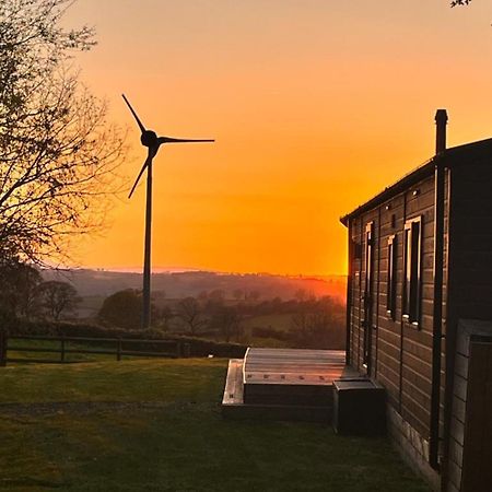 Caplor Glamping & Lodges Hereford Buitenkant foto