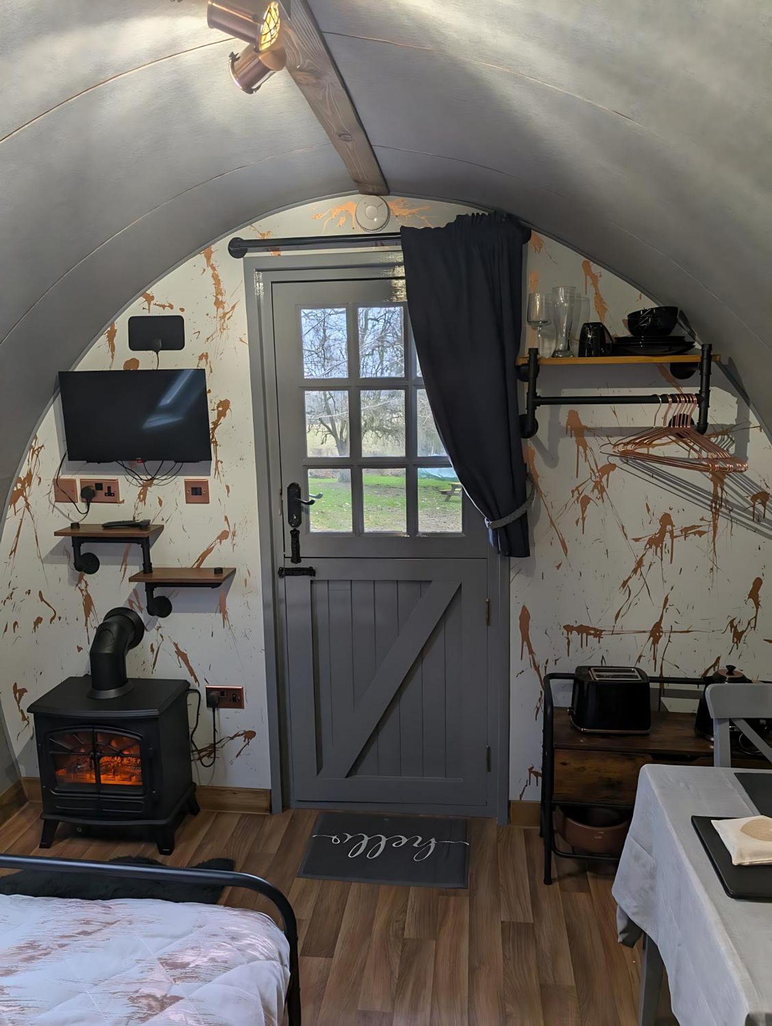Caplor Glamping & Lodges Hereford Buitenkant foto