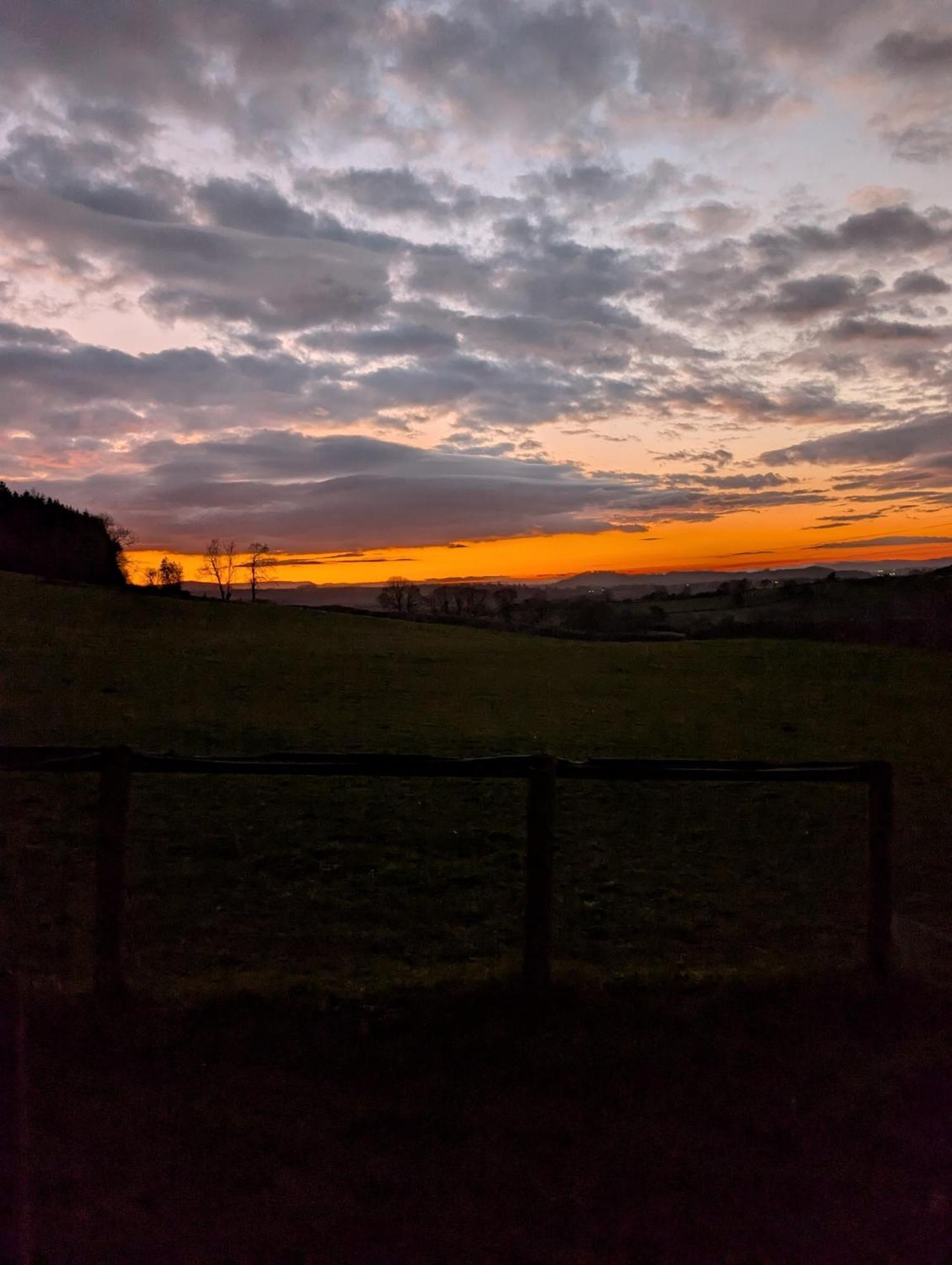 Caplor Glamping & Lodges Hereford Buitenkant foto